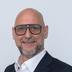 Robert Grießbach Robert Grießbach