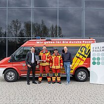 Spendenübergabe Laptop Freiwillige Feuerwehr Surheim